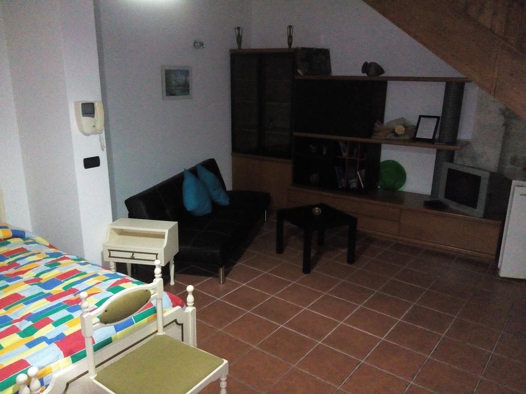 Dimora Donna Clara Bed and Breakfast Conversano Rum bild