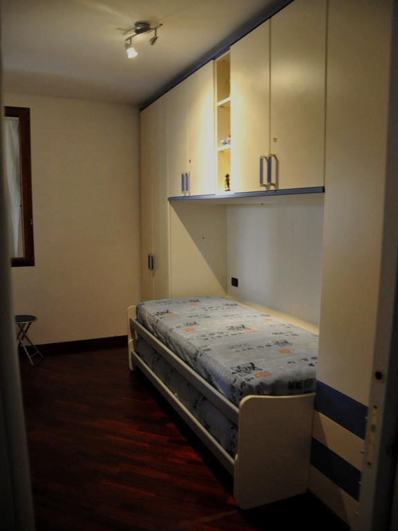 Dimora Donna Clara Bed and Breakfast Conversano Rum bild