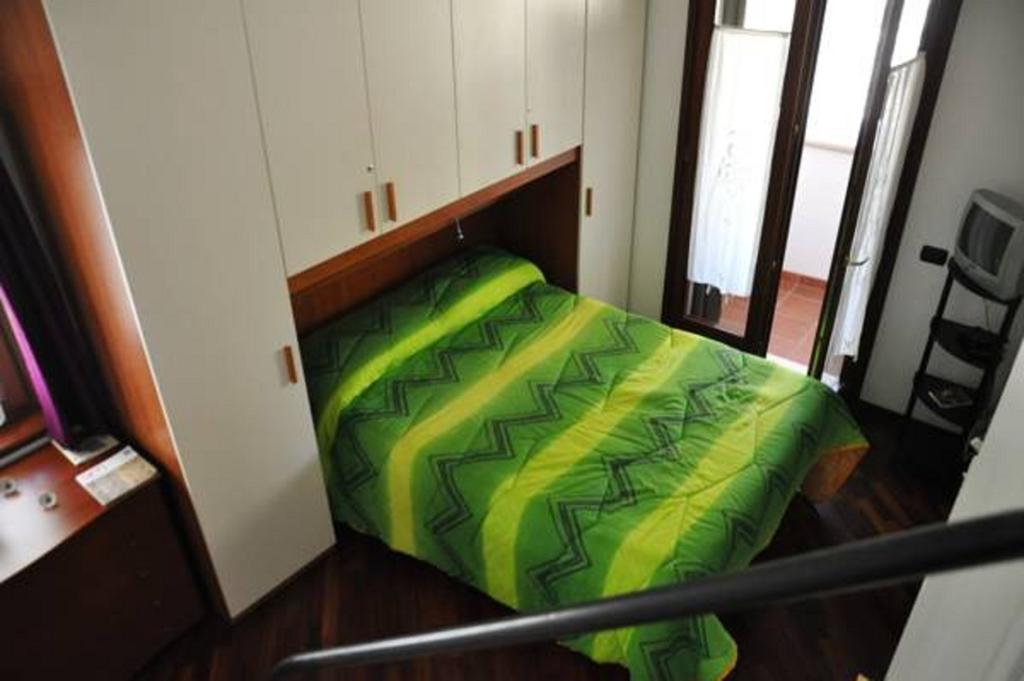 Dimora Donna Clara Bed and Breakfast Conversano Rum bild